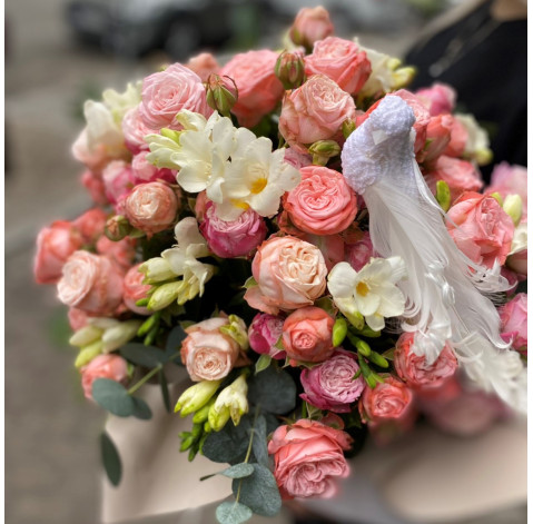 Цветочная композиция Настроение дня 3 доставка цветов