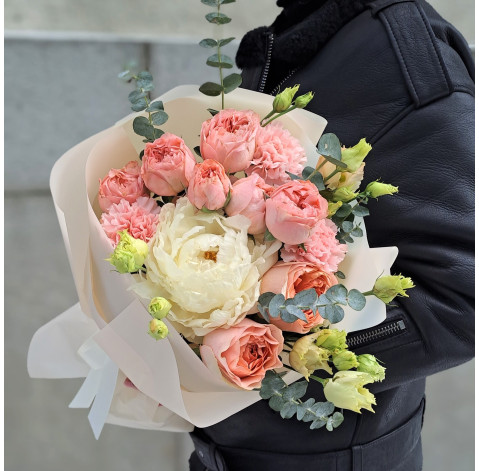 Букет Рожеві відблиски 5 доставка квітів