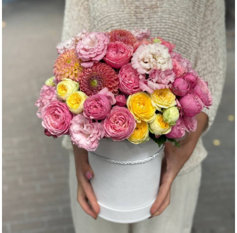 Квіткова композиція Сад принцеси 2 доставка квітів