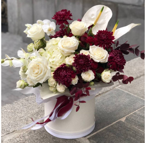 Цветочная композиция Императорская 2 доставка цветов