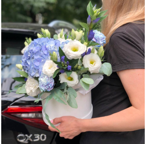 Квіткова композиція Казковий сон 2 доставка квітів