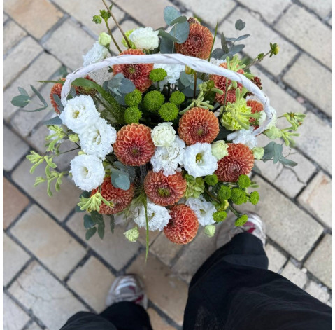 Flower arrangement Lights 3 Flower delivery