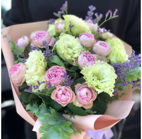 Букет Чарівний аромат 3 доставка квітів