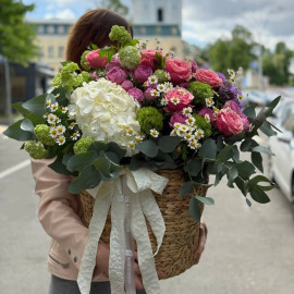 Floral arrangement Elegance of Eternity Flower delivery