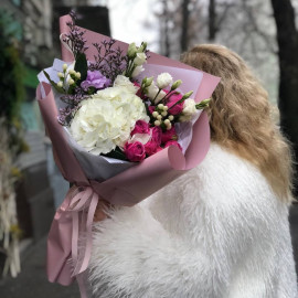 Bouquet Charisma Flower delivery