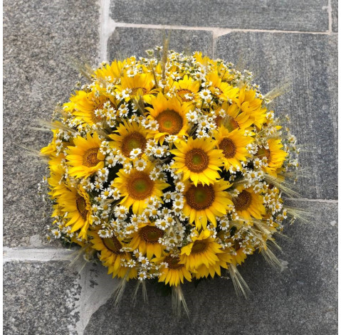 Flower arrangement Golden sun 2 Flower delivery