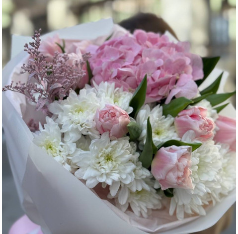 Bouquet Lace Dreams 4 Flower delivery