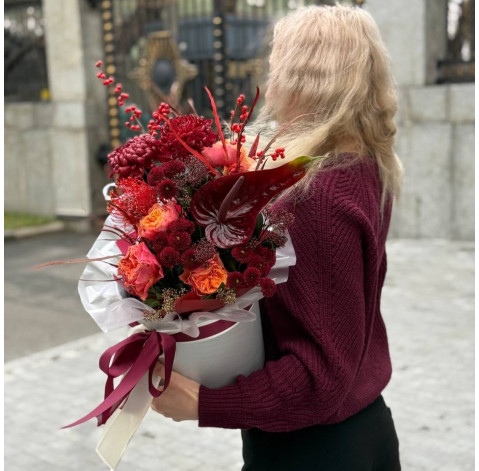 Цветочная композиция с напитком Тоскана 2 доставка цветов