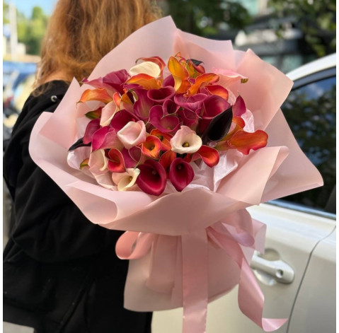 Букет 51 калла мікс 2 доставка квітів