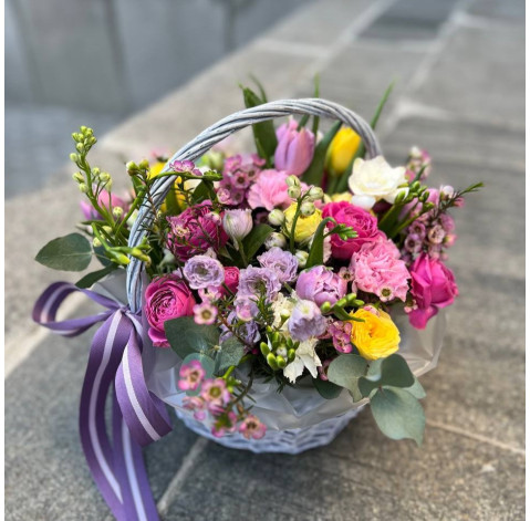 Floral arrangement Spring Carnival 2 Flower delivery