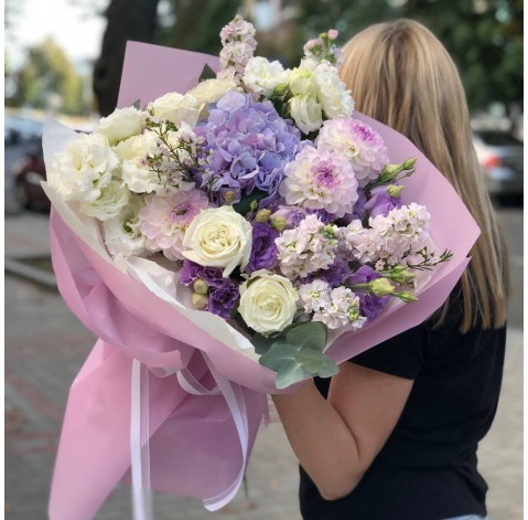 Букет Закоханість 2 доставка квітів