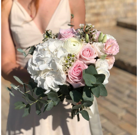 Bouquet Fragility 3 Flower delivery