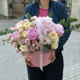 Flower arrangement Magic of Aurora Flower delivery