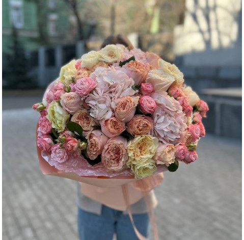 Bouquet Silhouette 2 Flower delivery