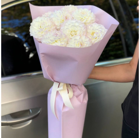 Букет 9 жоржин 3 доставка квітів