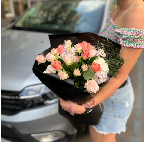 Букет Резонанс 2 доставка квітів