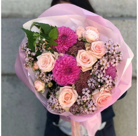 Букет Дотик губ 2 доставка квітів