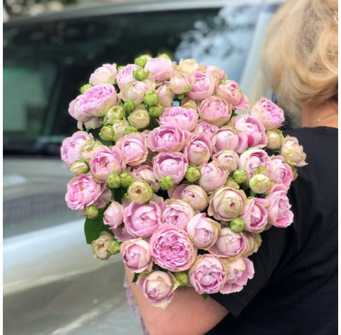 Букет 15 троянд Блоссом Баблз 2 доставка квітів