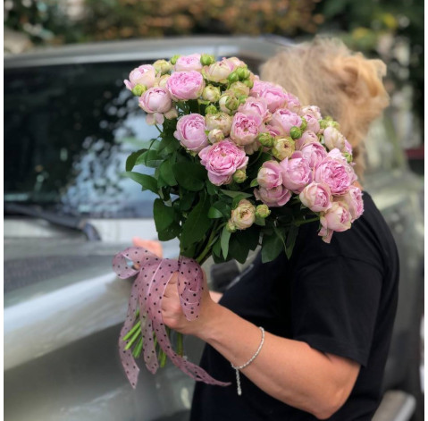 Букет 15 троянд Блоссом Баблз 3 доставка квітів