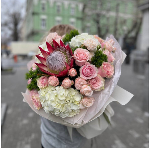 Bouquet Crown 2 Flower delivery