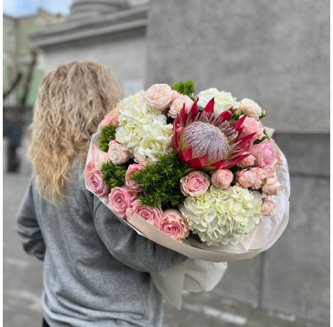 Bouquet Crown 3 Flower delivery