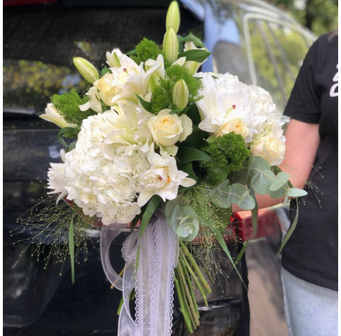 Букет Айсберг 2 доставка квітів