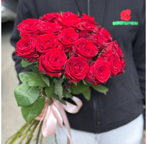 Bouquet 21 roses Red Naomi 2 Flower delivery