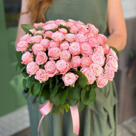 Bouquet of 53 roses Madame Bombastic (one bud) Flower delivery