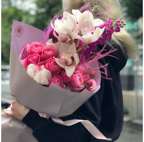 Bouquet Mystery of the Orchid 3 Flower delivery