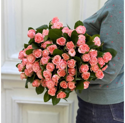Rose Madam Bombastic 30-40 cm (one bud) 1 Flower delivery