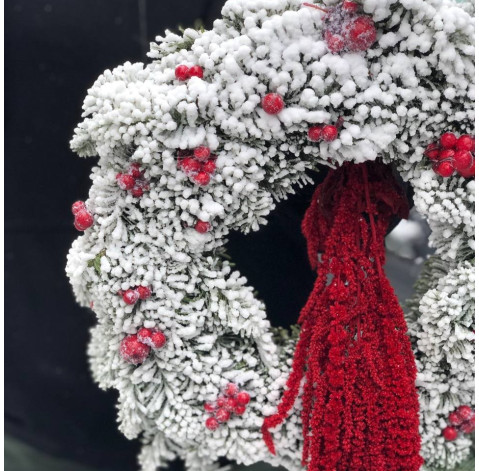 New Year's wreath covered with snow 3 Flower delivery