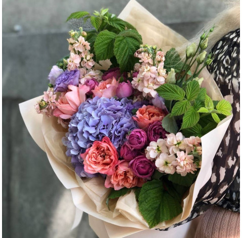 Букет Летний поцелуй 4 доставка цветов