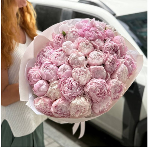 Bouquet of 35 peonies Sarah Bernhardt 3 Flower delivery