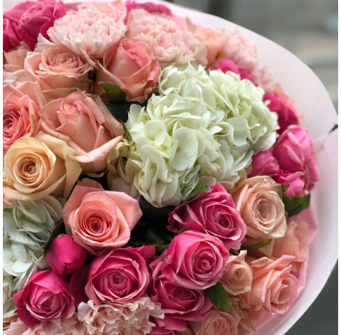 Букет Ніжний шепіт 3 доставка квітів