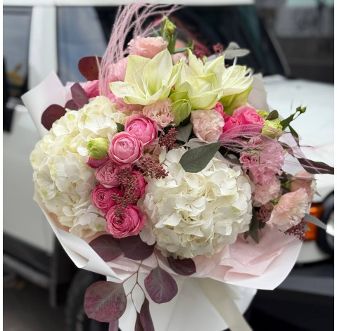 Букет Фрейя 1 доставка квітів