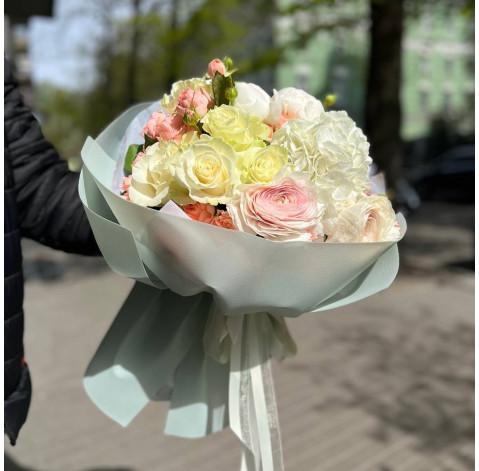 Букет Цветочное суфле 3 доставка цветов