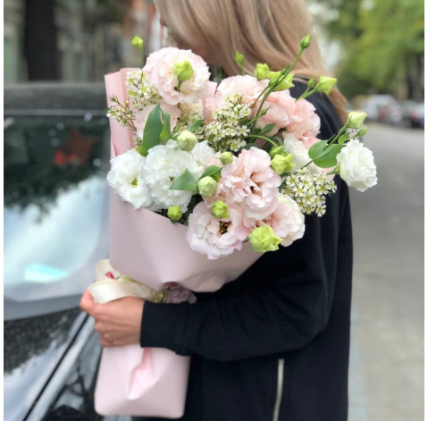 Bouquet Cloud 1 Flower delivery