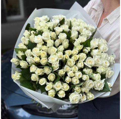 Bouquet 101 roses Beluga 4 Flower delivery