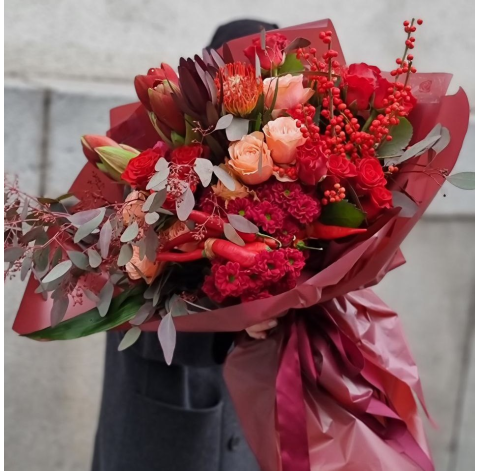 Букет З вогником 2 доставка квітів