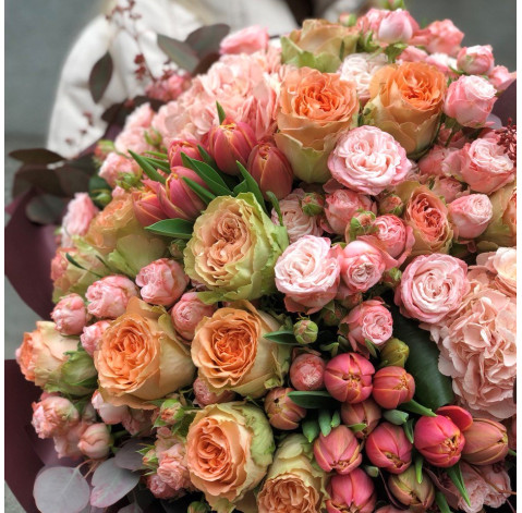 Букет Казковий момент 6 доставка квітів