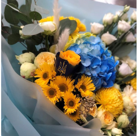 Bouquet Ukraine 4 Flower delivery