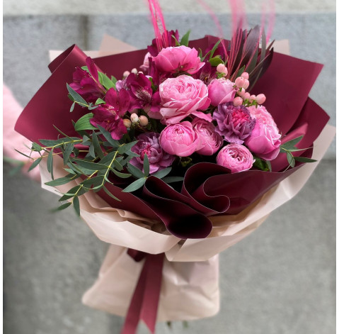 Bouquet Bordeaux 1 Flower delivery