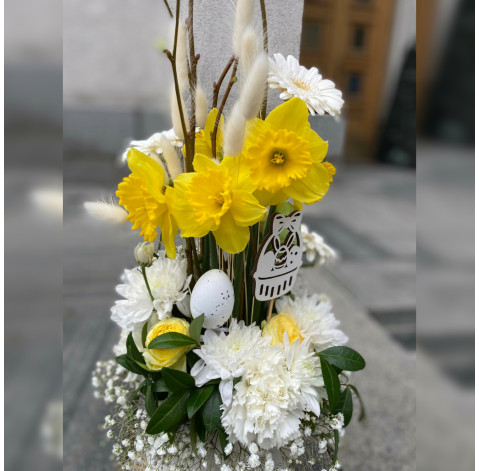 Flower arrangement Easter mood 3 Flower delivery