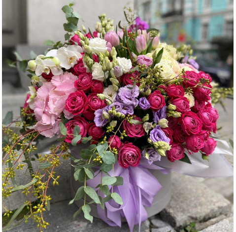 Flower Arrangement Big Surprise 1 Flower delivery