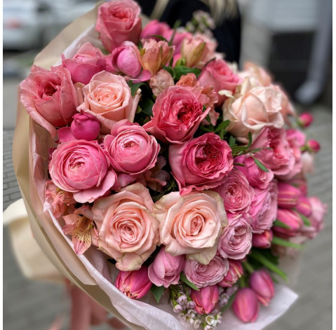 Букет Для прекрасной леди 3 доставка цветов