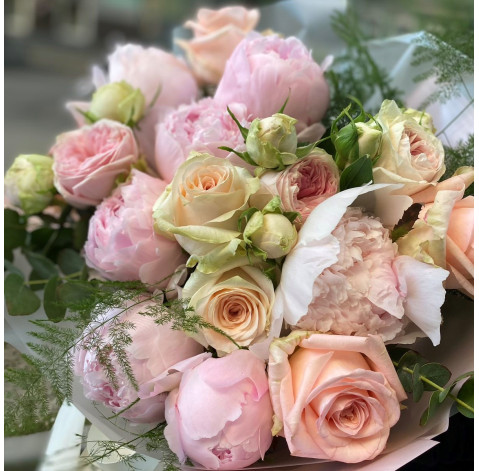 Букет Теплота спогадів 4 доставка квітів