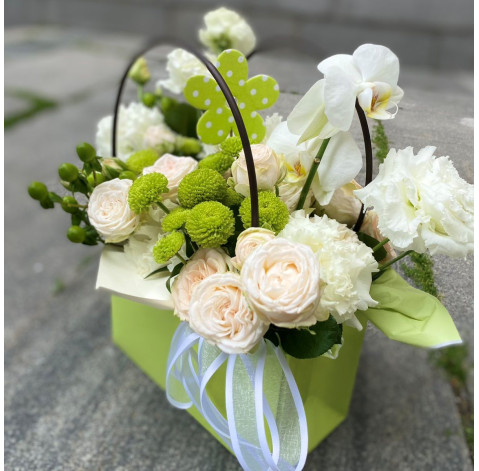 Квіткова композиція Замість тисячі слів 3 доставка квітів