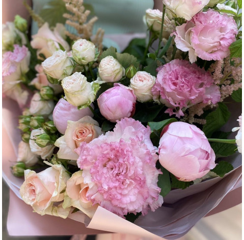 Букет Радісне очікування 4 доставка квітів