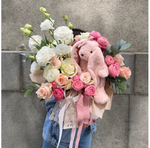 Квіткова композиція Пам'ятний момент 2 доставка квітів