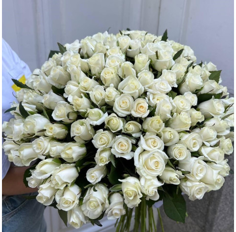 Букет 151 роза Белуга 3 доставка цветов